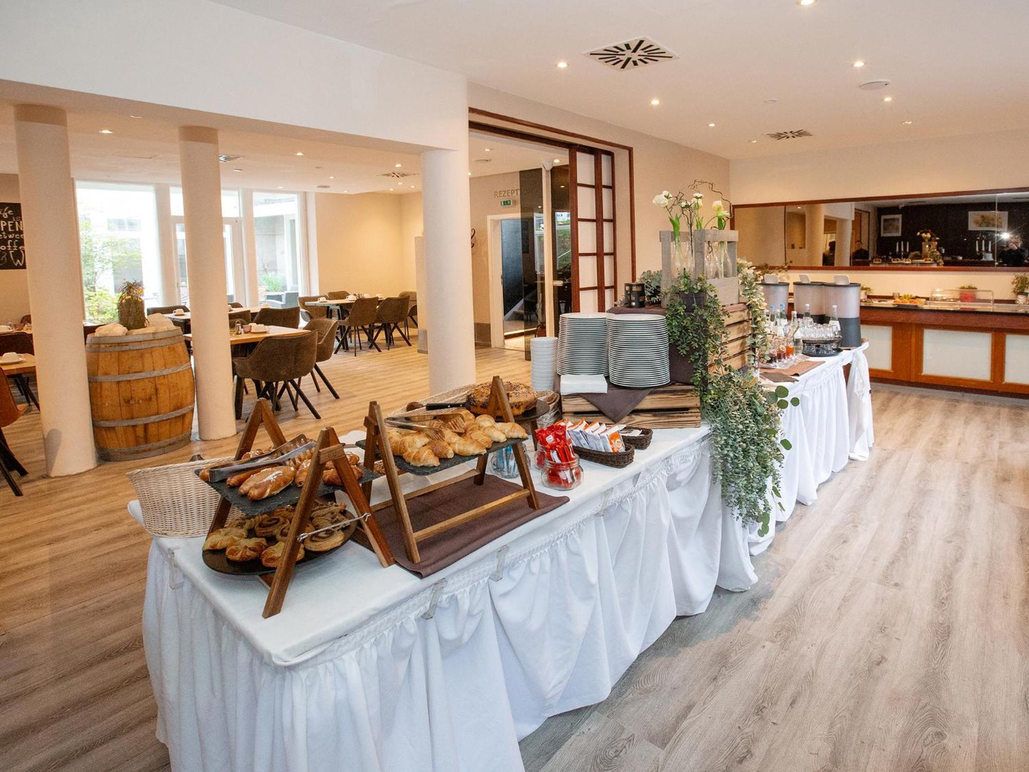 Hotel Dormero Bargenturm Luneburg